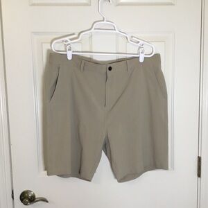 FREE FLY Men's Size: 36 tan beige EUC